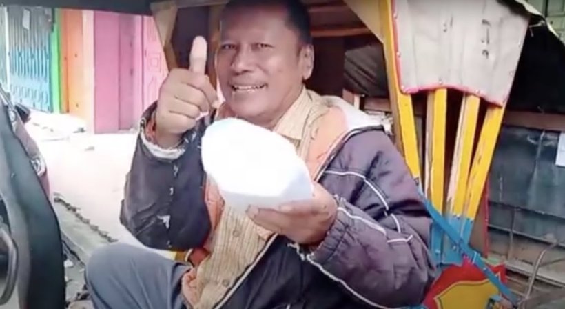 Dapat Pembagian Takjil, Warga Langkat: Terima Kasih Perindo, Semoga Makin Maju