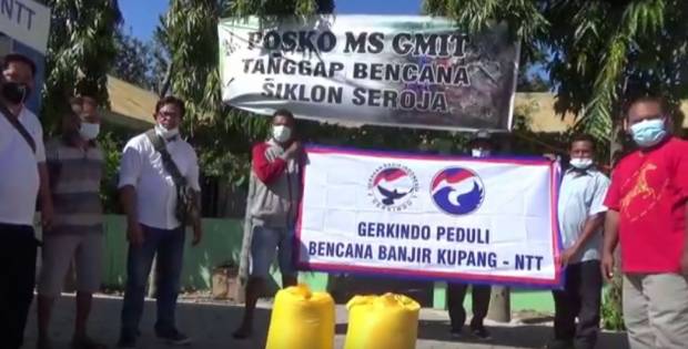 Gerkindo Bantu 1 Ton Beras untuk Korban Bencana di NTT
