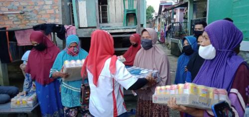 Perindo Jambi Salurkan Paket Lebaran ke Warga
