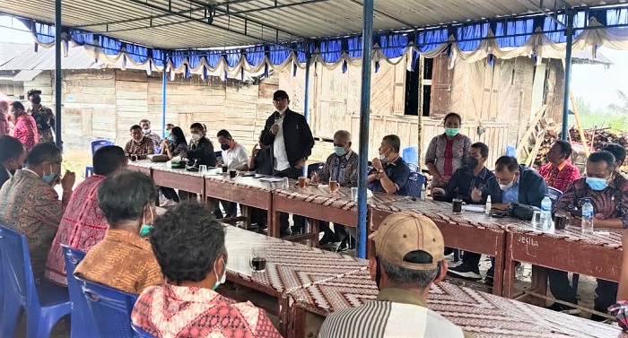 Dipimpin Legislator Perindo, DPRD Sumut Dengarkan Keluhan Masyarakat Desa Natumingka