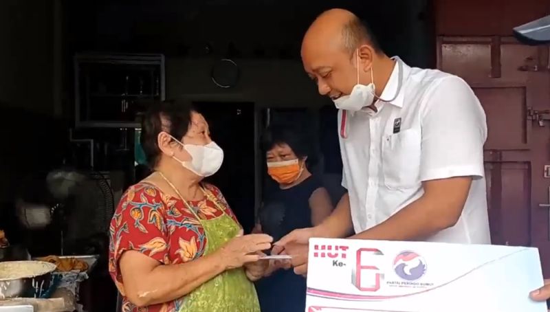 Perindo Binjai Meriahkan HUT Ke-6 dengan Bagikan Bantuan UKM