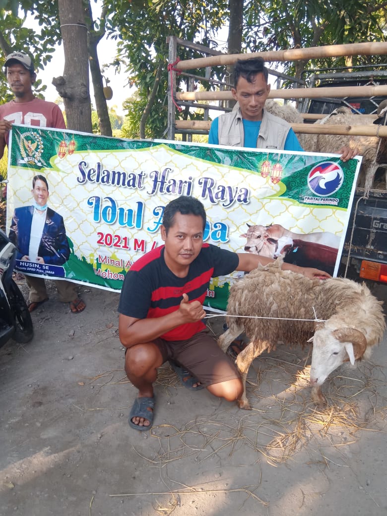 Legislator Perindo Jabar Sumbang 11 Hewan Kurban untuk Membantu Sesama di Tengah Pandemi