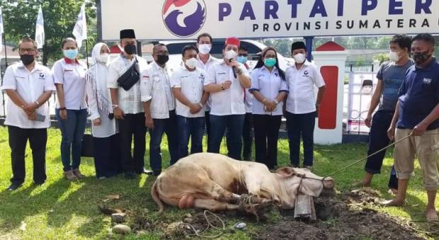 Di Tengah Merebaknya COVID-19, Perindo Sumut Tetap Berkurban demi Masyarakat Tak Mampu