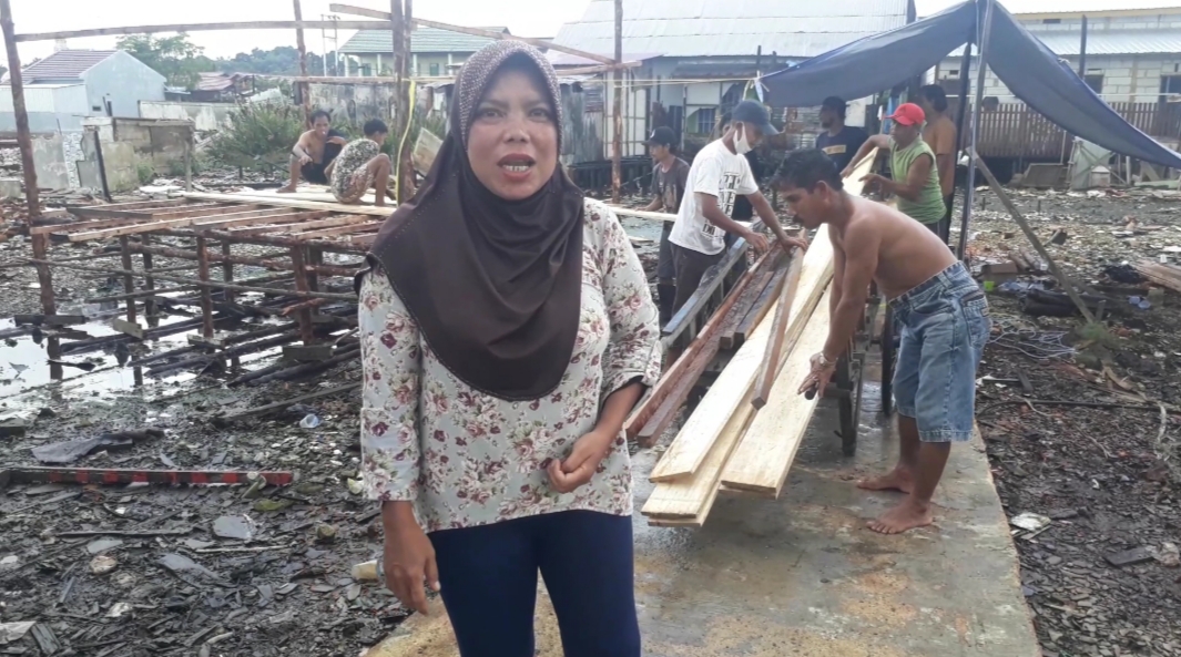 Empati Politisi Partai Perindo Kotabaru ke Agustina, Penderita Stroke yang Rumahnya Terbakar