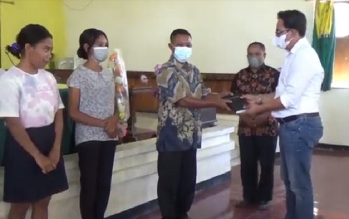 Gerkindo Sudah Sebar 500 Alkitab ke Gereja, Masyarakat NTT Ucapkan Terima Kasih