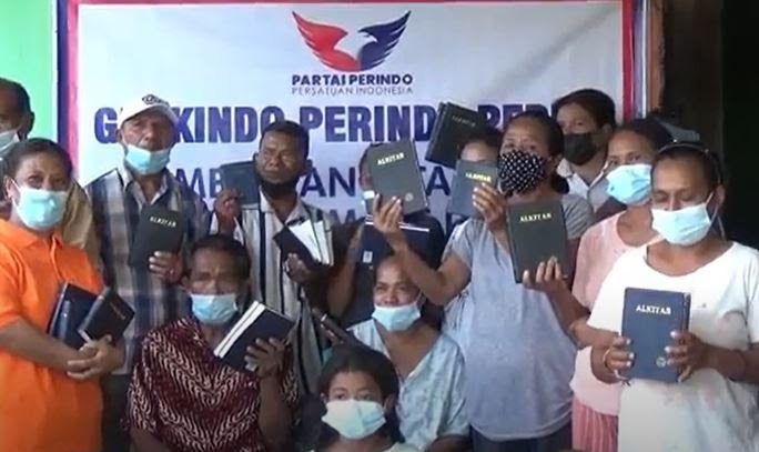 Jamaat Gereja di Kupang Sangat Terbantu dengan Bantuan Alkitab dari Gerkindo
