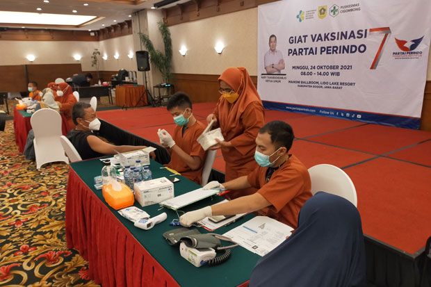 Partai Perindo Gelar Vaksinasi Massal Dosis Kedua di Lido Bogor