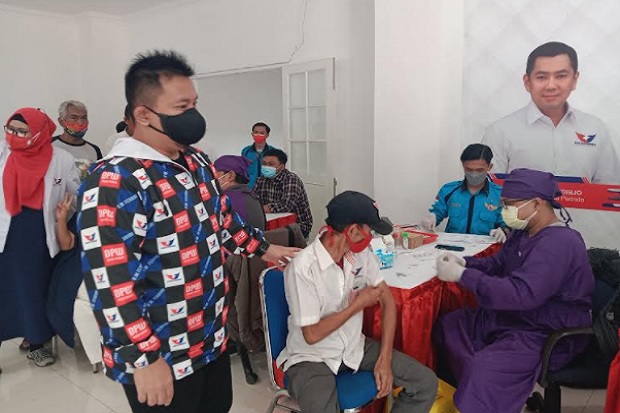 Warga Kembali Serbu Vaksinasi Massal Perindo Jabar, 1.000 Dosis Vaksin Ludes dalam Hitungan Jam
