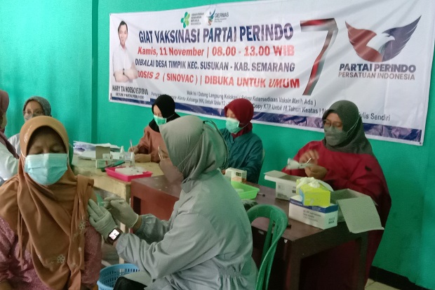  Tingkatkan Kekebalan, Partai Perindo Gelar Vaksinasi COVID-19 Dosis 2 di Semarang