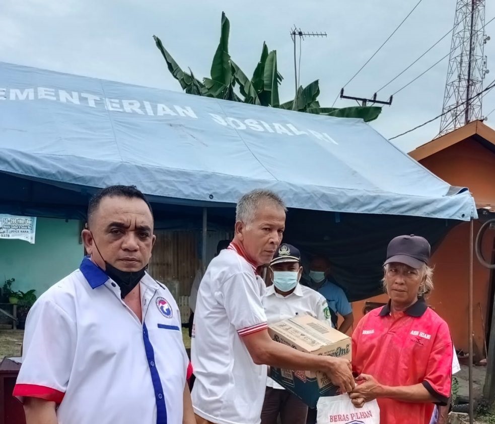 Partai Perindo Langkat Berikan Bantuan untuk Korban Kebakaran Sei Bilah