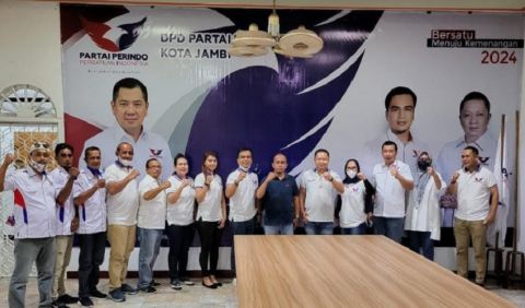 Tinjau Kantor Partai Perindo Jambi, Heri Budianto Berharap Lebih Dekat dengan Masyarakat