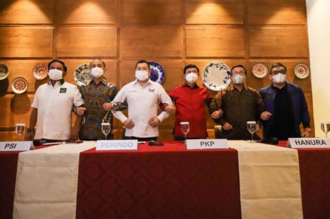 6 Parpol Nonparlemen Susun Draf Gugatan Presidential Threshold ke MK