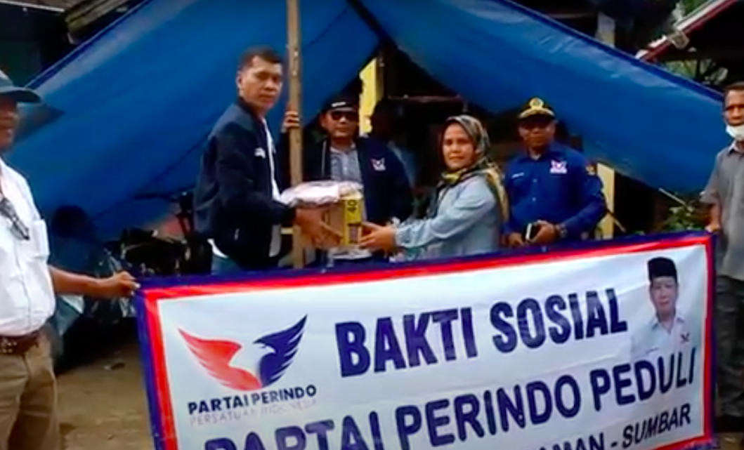 Korban Gempa Pasaman Barat Bersyukur Dapat Bantuan Sembako dari Partai Perindo