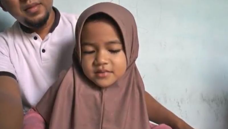 Lucunya Balita Mungil di Pemalang Hobi Nyanyi Mars Partai Perindo