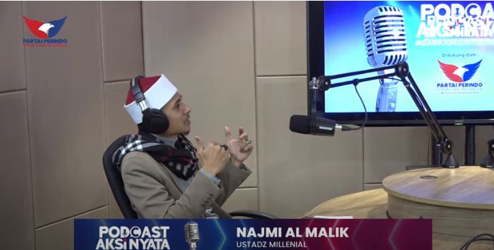 Podcast Aksi Nyata: Ustadz Najmi Sebut Membuat Konten Sedekah Hukumnya Boleh