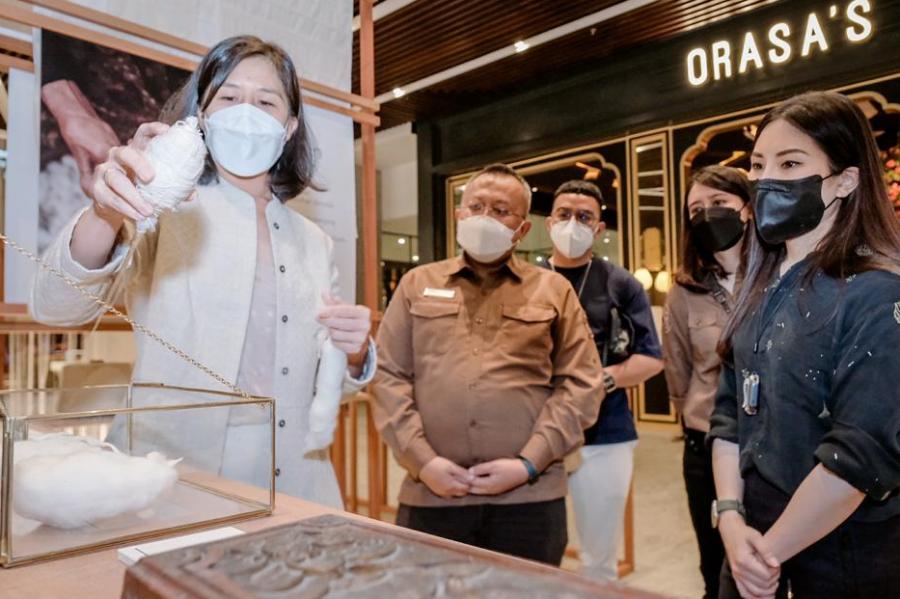 Apresiasi Proses Busana dari Pertanian ke Lemari, Wamenparekraf Angela Tanoesoedibjo: Sejahterakan Ibu-Ibu di Perdesaan