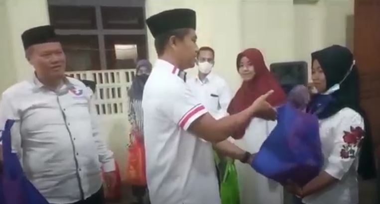 Partai Perindo Trenggalek Berbagi Sembako untuk Kader dan Masyarakat