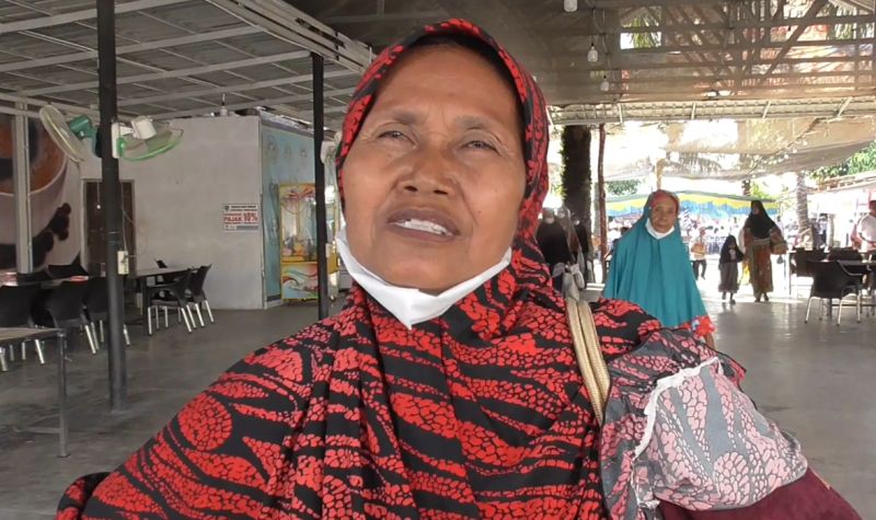 Dapat Santunan, Warga: Terima Kasih dan Semoga Partai Perindo Sukses!