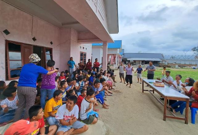 Partai Perindo Karo Rayakan HUT ke-7 Bersama Penghuni Panti Asuhan