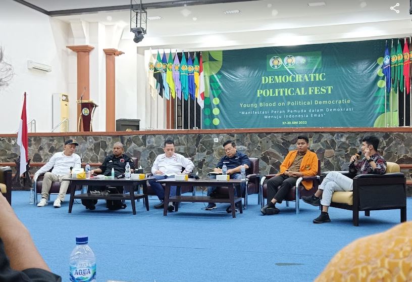 Pemuda Harus Melek Politik, Jangan Apatis