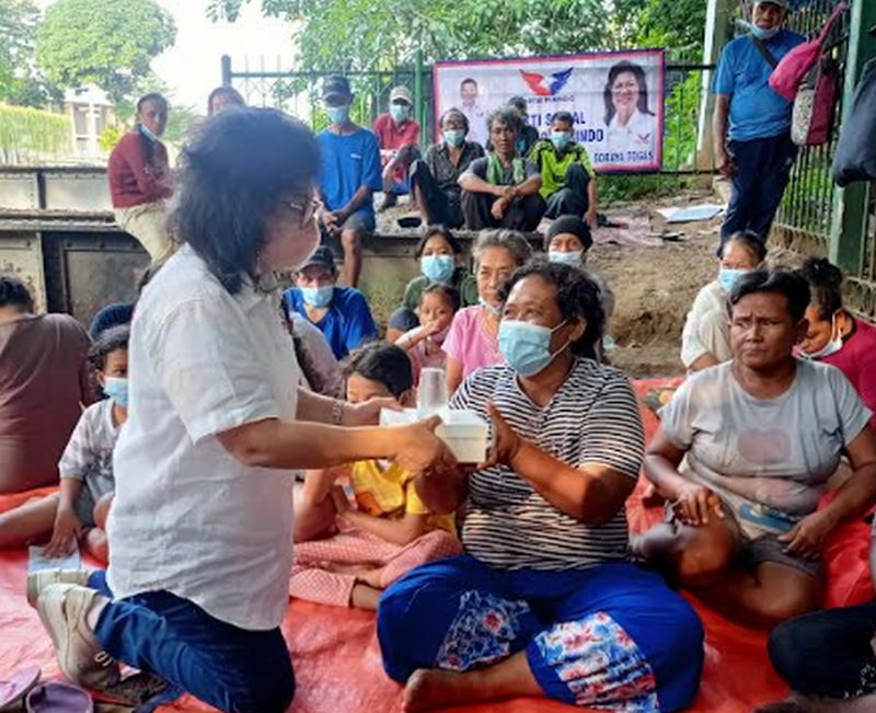Terima Bantuan, Warga Bersyukur Kerap Ditengok Gerkindo