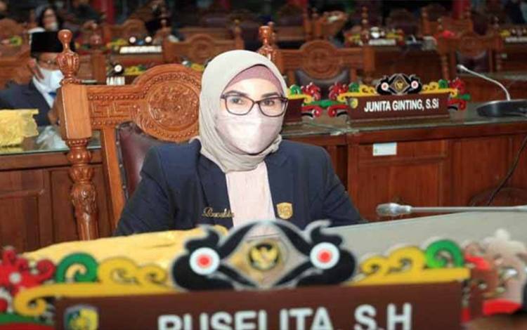 Legislator Partai Perindo Palangka Raya Dorong Sisi Positif Anak Gunakan Gadget