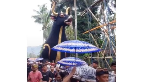 Partai Perindo Bali Dukung Pelestarian Budaya Lewat Ngaben Massal di Karangasem 