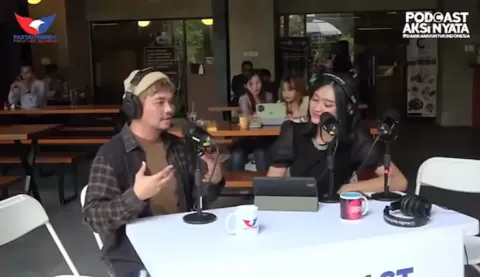 Podcast AkSI Nyata Digelar Partai Perindo, Indra Bekti Bagikan Tips Cairkan Suasana saat Jadi MC