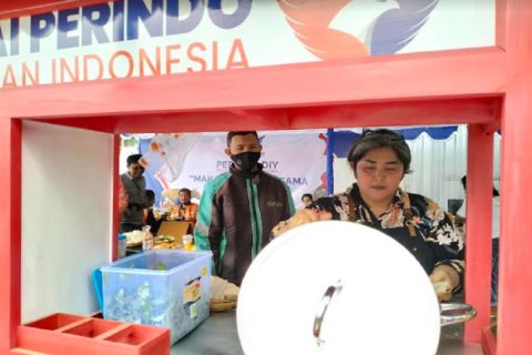Diserbu Pengunjung, 7 Menu Masakan & Jamu Disajikan Partai Perindo DIY Ludes
