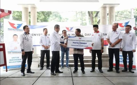Bantuan Gerobak Perindo Dongkrak Perekonomian Masyarakat