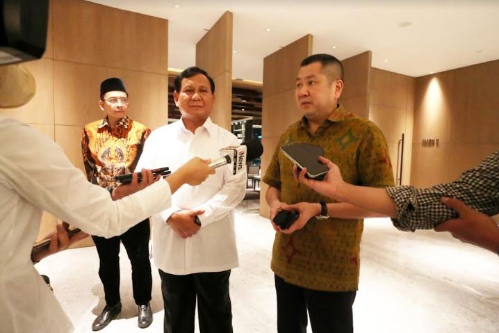 Hampir Dua Jam Bertemu dengan Prabowo, HT Paparkan Isi Pertemuannya