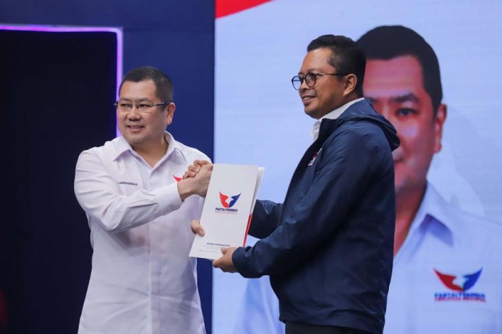 Lantik Mahyudin Jadi Ketua Dewan Pertimbangan, HT: Beliau Sangat Paham Orientasi Perjuangan Partai Perindo
