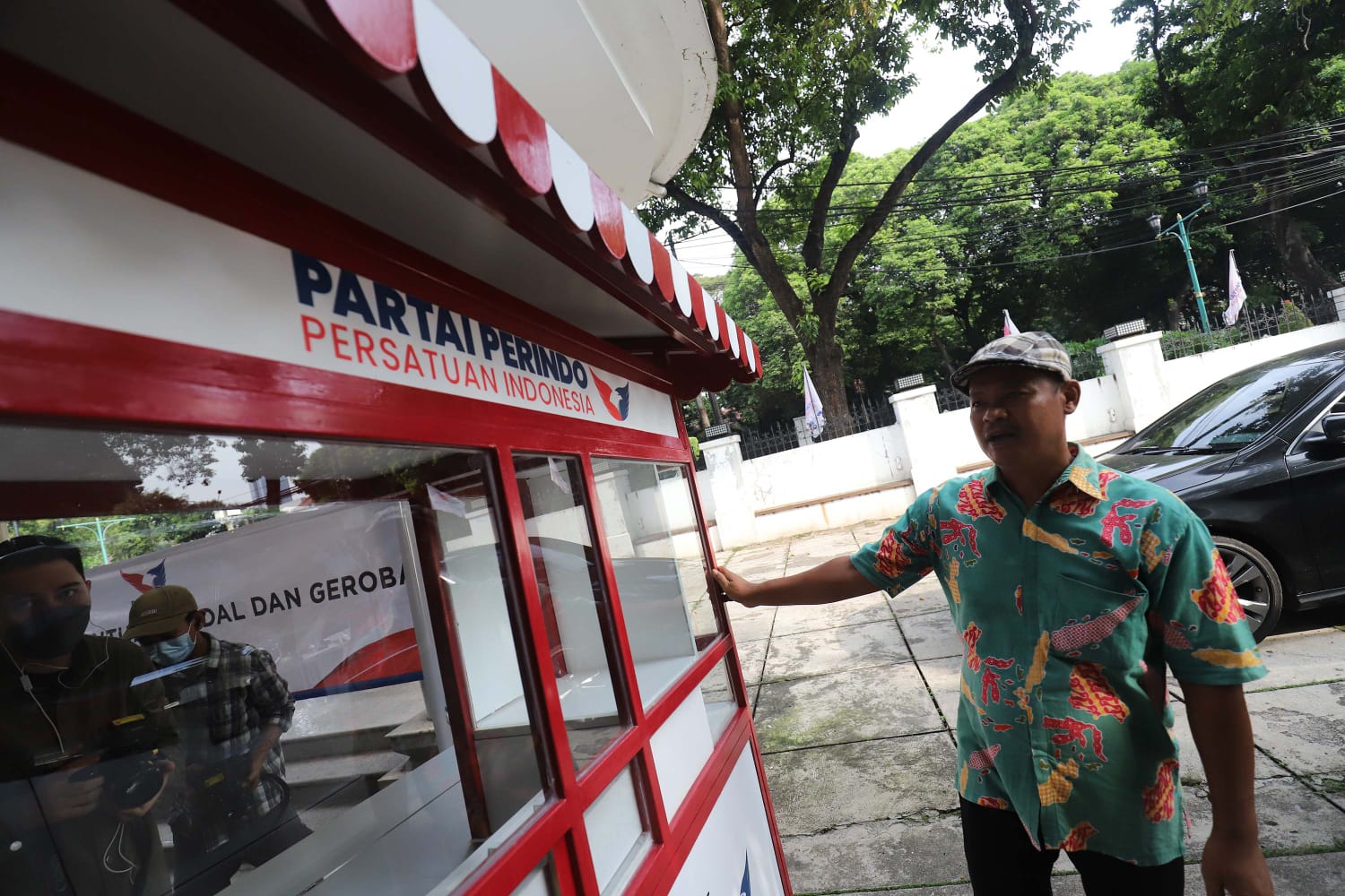 Partai Perindo Melejit, Peneliti: Gerobak & Kepedulian Menyejahterakan Rakyat Raih Apresiasi Publik