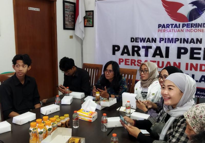 Semangat Nenek 4 Cucu Ikuti Pelatihan UMKM Partai Perindo Malang