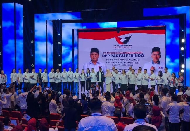Dilantik Jadi Ketua Harian Nasional DPP Partai Perindo, TGB: Atas Nama Pribadi dan Keluarga Terima Kasih