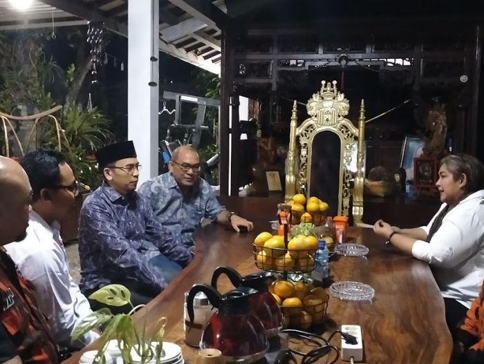 Disambangi TGB, Ketua DPW Partai Perindo DIY: Beliau Panutan Kita Semua