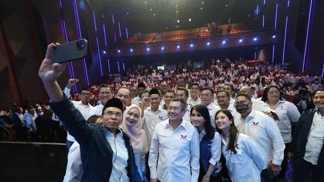 Blak-blakan! DPW NTB Ungkap Alasan TGB Gabung Partai Perindo