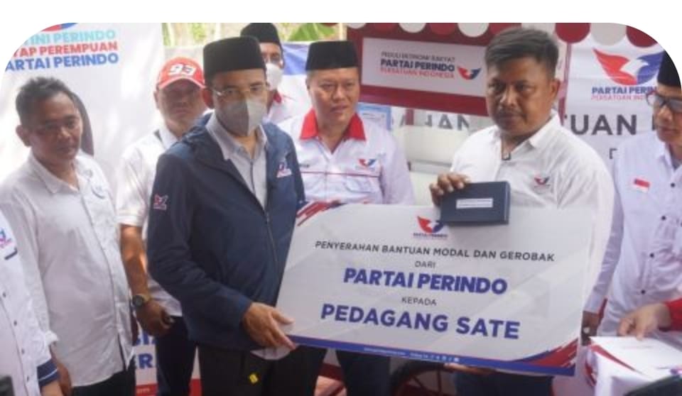 Bantuan Gerobak Perindo Wujud Kepedulian pada Kesejahteraan Masyarakat