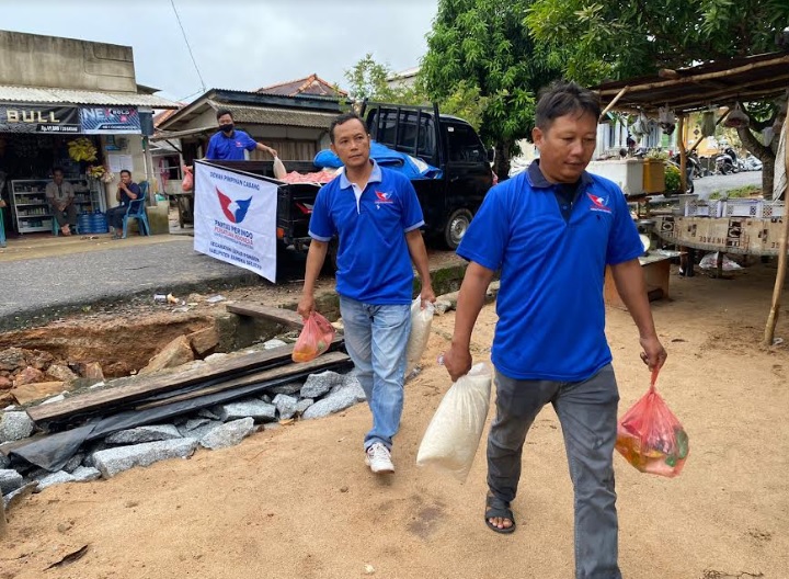 Gerak Cepat, Partai Perindo Bantu Korban Banjir di Desa Terpencil Kepulauan Bangka Selatan