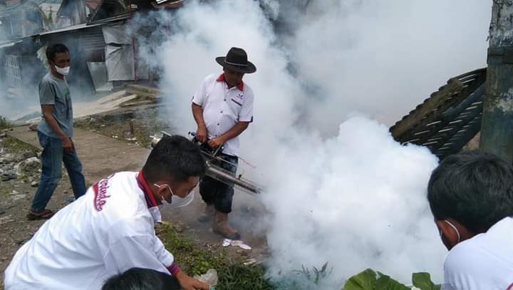 Acak-acak Sarang Nyamuk DBD, Partai Perindo Fogging 10 Desa di Rejang Lebong