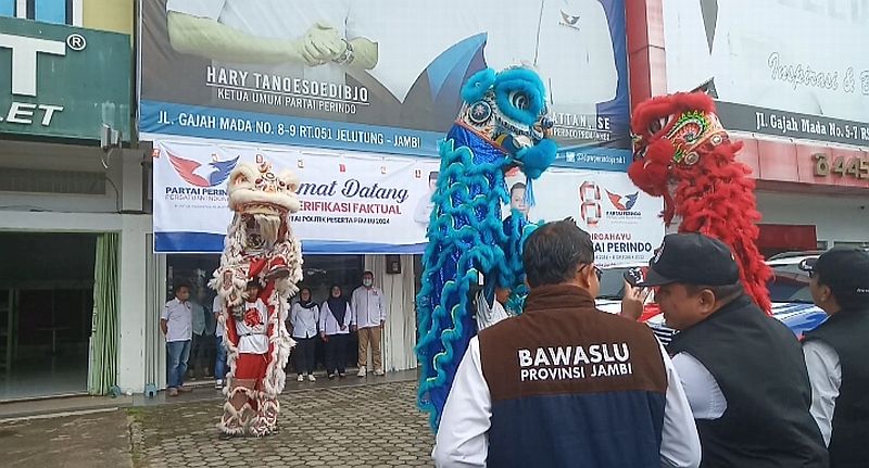 DPW Partai Perindo Jambi Sambut Tim Verifikator dengan Barongsai, KPU: Luar Biasa!