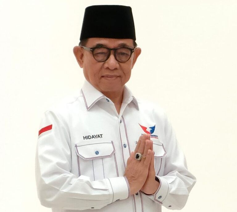 Semakin Kuat, Bupati Kepahiang Dua Periode Pilih Bergabung dengan Partai Perindo