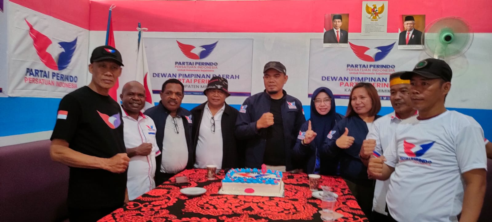 Ketua DPD Mimika Sampaikan 3 Poin Penting Ini saat Rayakan HUT ke-8 Partai Perindo