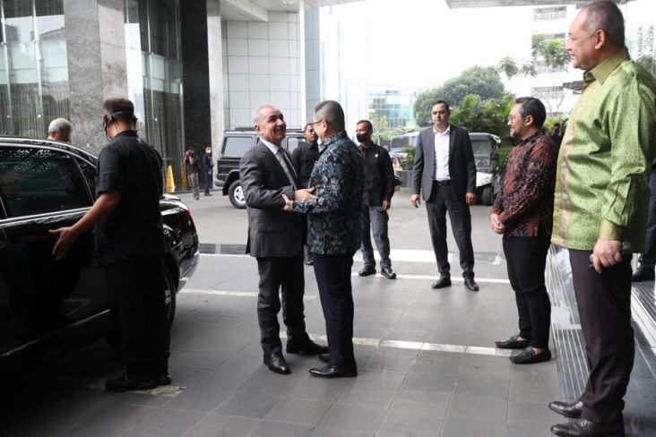 HT dan PM Palestina Mohammad Shtayyeh Bertemu Jadi Trending di Twitter 
