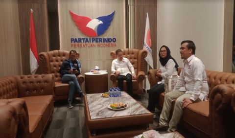 Sekjen Beri 4 Jempol Kantor DPW Partai Perindo Jambi: Keren!