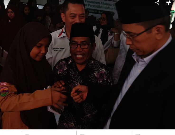 TGB Kagum dengan Visi Keislaman dan Kebangsaan Santri di Medan