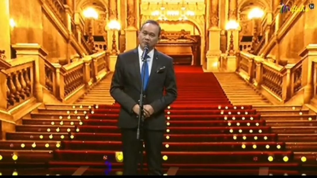 Saat Cak Lontong Hidupkan Suasana HUT Partai Perindo Lewat Stand Up Comedy