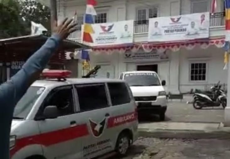Berjibaku di Lokasi Gempa Cianjur, Emergency Team Partai Perindo Jabar Evakuasi 29 Korban ke RSHS Bandung 