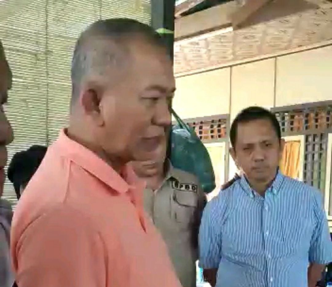 Bersama Bupati Polman, Legislator Partai Perindo Sulbar Salurkan Bantuan ke Warga Terdampak Banjir