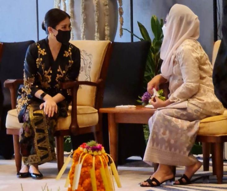 Wamenparekraf Angela Tanoesoedibjo Dampingi Ibu Negara Iriana Jokowi di Spouse Program G20 